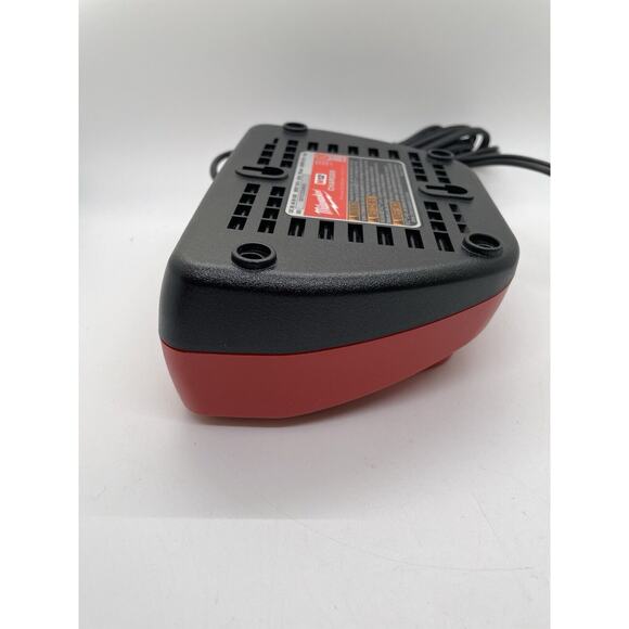 Milwaukee M12 Lithium-ion Battery Charger 48-59-2401 Great Condition - Picture 6 of 7
